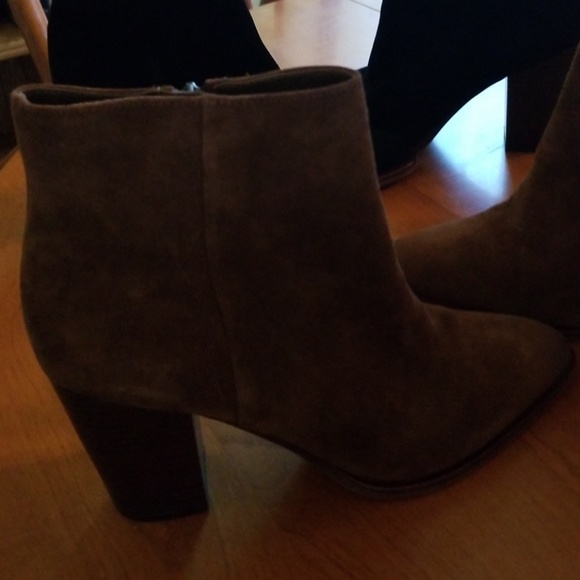 2 pair of excellent cond. sam Edelman suede boots - Picture 2 of 7